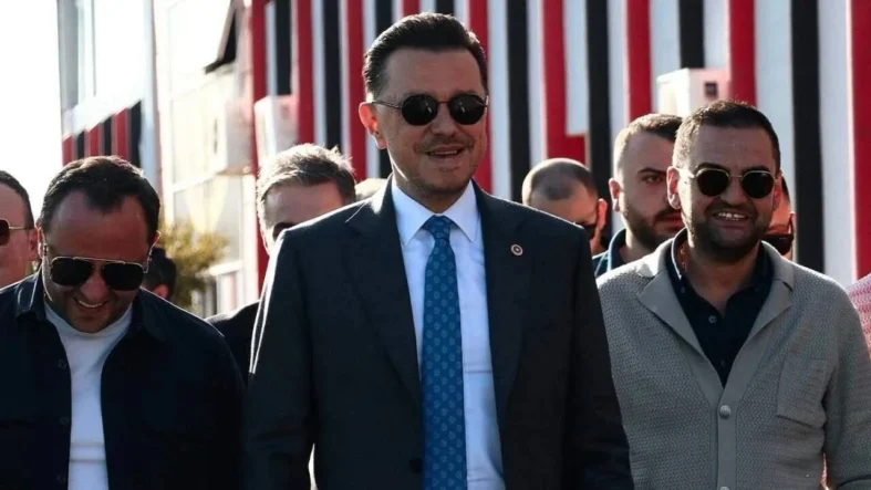 eskisehirspor-playoff-oncesi-nebi-hatipoglu-5-milyon-tl-prim-aciklamasi