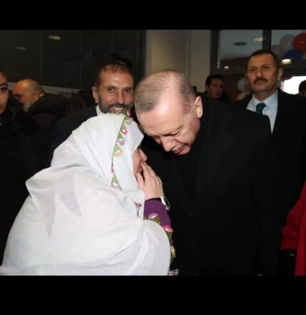 cumhurbaskani-erdogan-mihalgazi-belediye-baskani-zeynep-akgun-gorusmesi