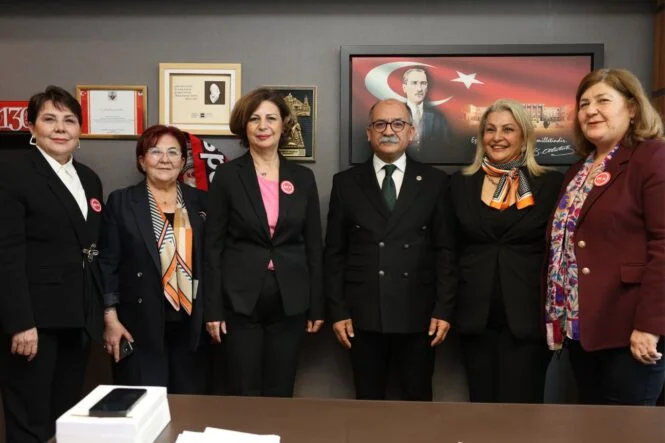 eskisehir-buyuksehir-belediye-baskani-emekliler-dernegi-ankara-toplantisi