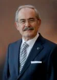 yılmaz-büyükerşen-kimdir