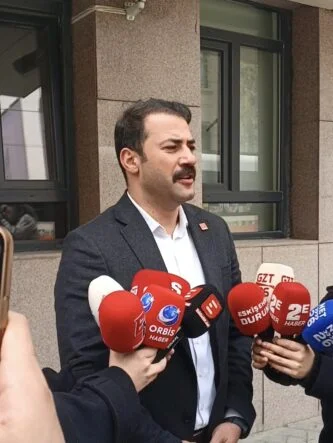 talat-yalaz-paytak-paytak-sozleri-aciklama-ve-canli-yayin-cagrisi