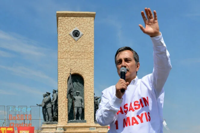 ahmet-atac-1-mayis-mesaji-tepebasi-belediyesi-emek-dayanisma-eskisehir