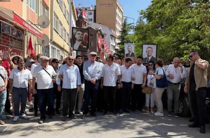 odunpazari-belediye-baskani-kazim-kurt-chp-istifa-aciklamasi-ozgur-ozel-yeni-parti